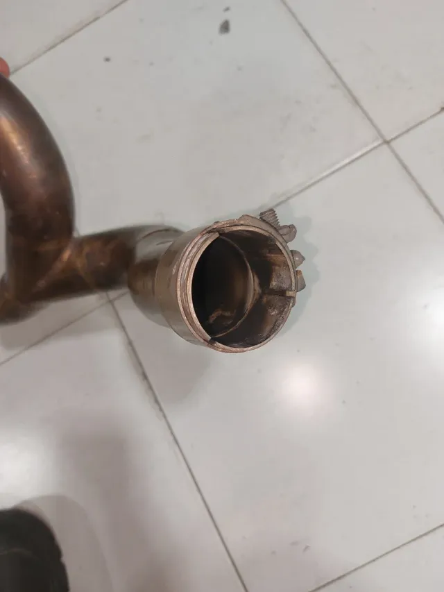 Supresor Ducati Monster