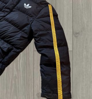 Chaqueta acolchada de plumas Adidas
