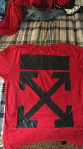 Camiseta Off-White x Champion Roja