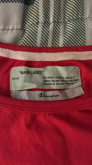 Camiseta Off-White x Champion Roja