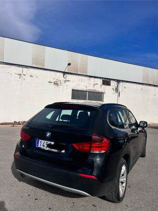BMW X1 2012