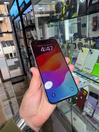 iPhone 15 Pro 128GB Titanio Natural