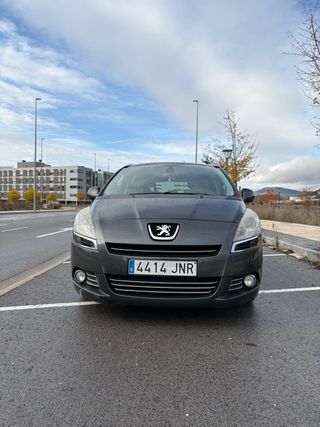 Peugeot 5008 2016