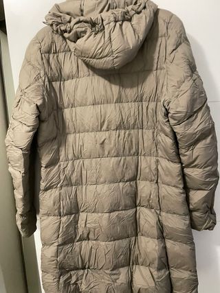 Plumas Uniqlo Marrón Talla M