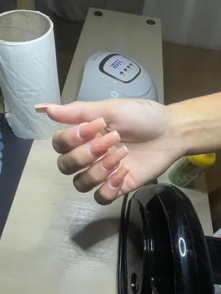 Uñas Press On Personalizadas/ Servicios de uñas