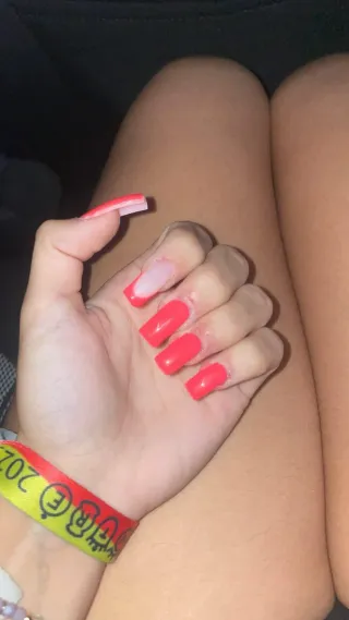 Uñas Press On Personalizadas/ Servicios de uñas