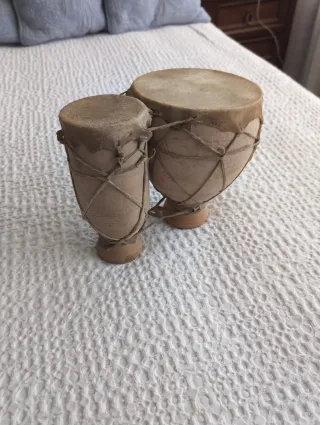 Tambor africano artesanal