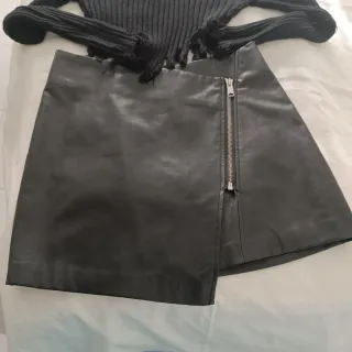 Lote 3 prendas jóvenes negras