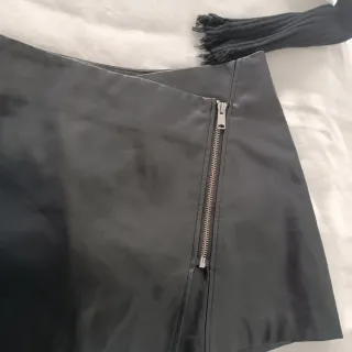 Lote 3 prendas jóvenes negras