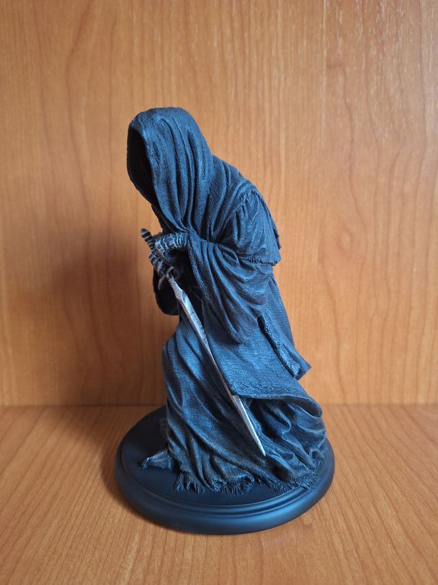 MINIATURE STATUE RINGWRAITH