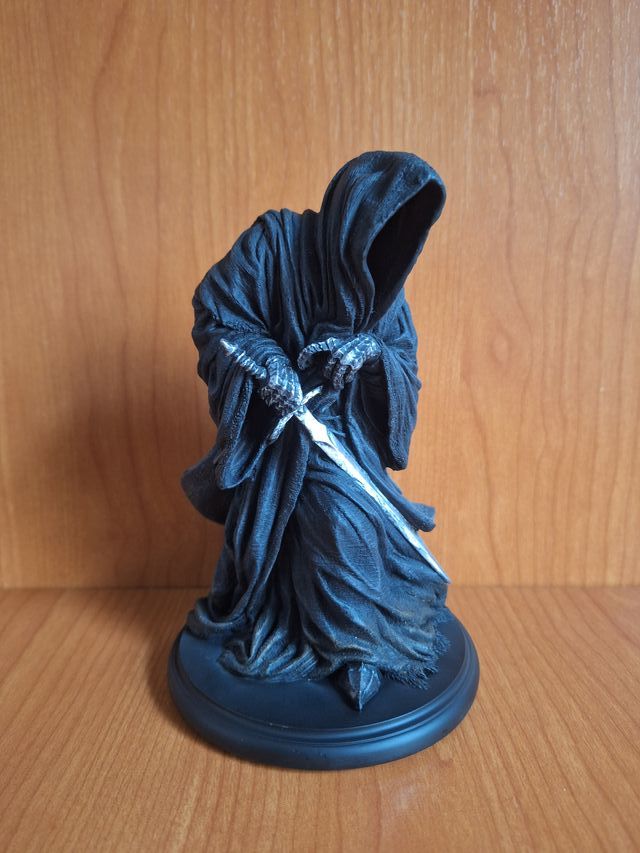 MINIATURE STATUE RINGWRAITH