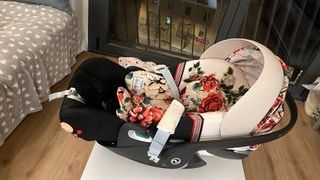 Silla coche Cybex Cloud Z i-Size Spring Blossom