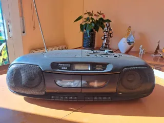 Radio Caset Panasonic XBS Digital Necesita arreglo