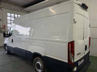 Iveco Daily 2.3 150cv L3H2 2015