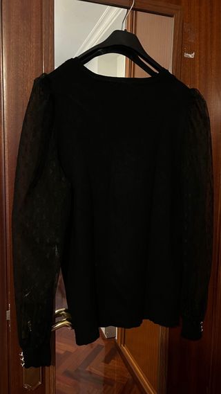 Jersey Naf Naf cuello pico negro