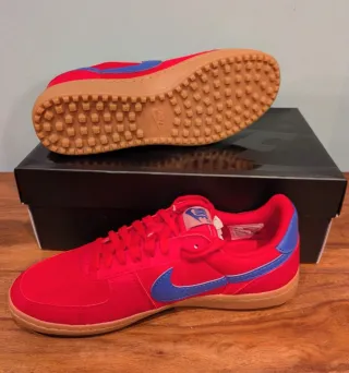 Nike Zapatillas Rojas y Azules Goma Marrón