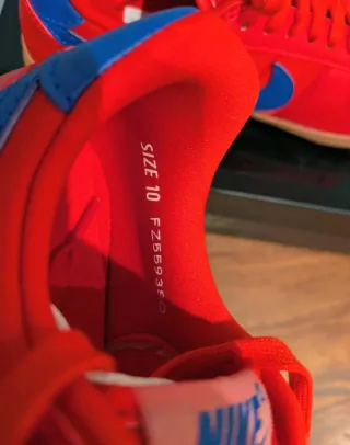 Nike Zapatillas Rojas y Azules Goma Marrón