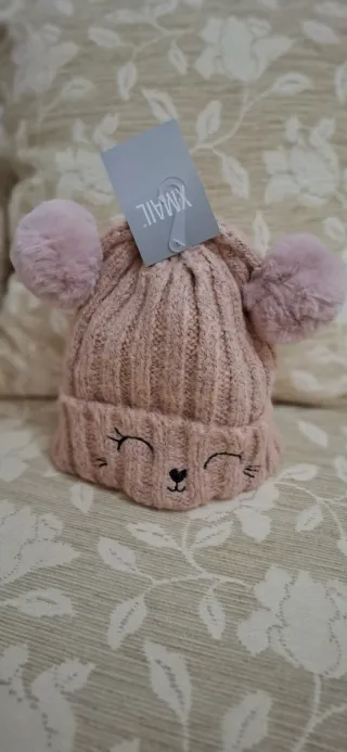 Cappello Xmail con orecchie e pompon