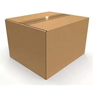 Scatole con prodotti per neonati