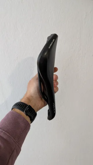 Sillín Specialized Power Comp 143mm