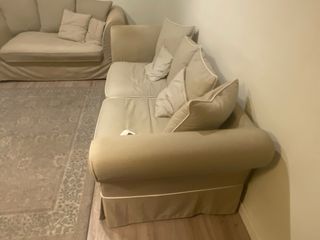 Sofá grande beige tela