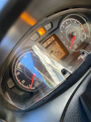 Suzuki Burgman 125cc Blanca