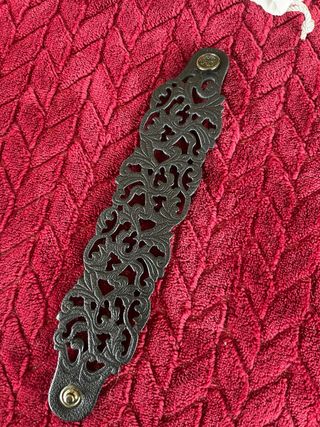 Pulsera Tous Cuero Negra