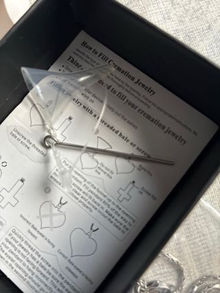 colgante para cenizas o no..