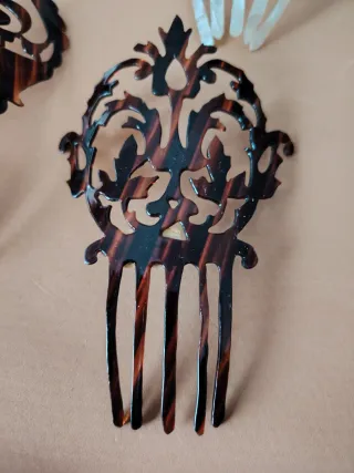 Peinetas de Carey Hechas a Mano