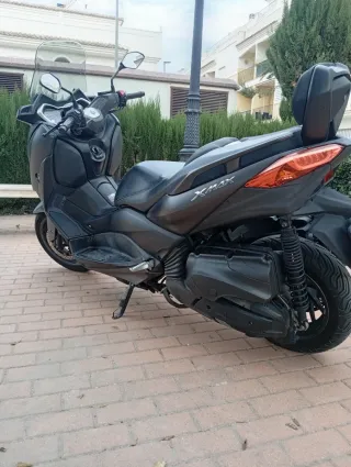 Yamaha XMAX 400 ABS