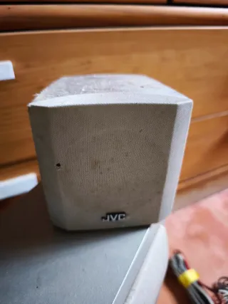 Altavoces JVC 5.1 Gris y Plateado
