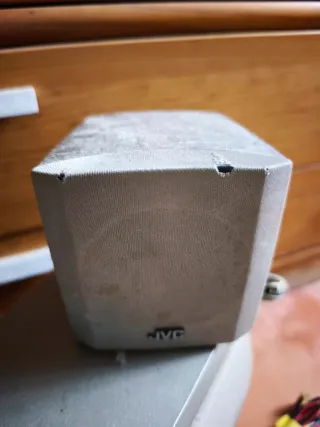 Altavoces JVC 5.1 Gris y Plateado