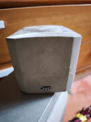 Altavoces JVC 5.1 Gris y Plateado