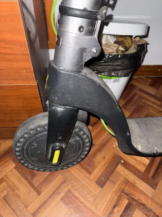 Patinete Eléctrico Cecotec Bongo