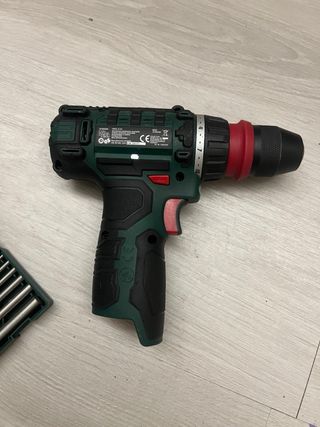 Taladro Atornillador Parkside + Maletín Brocas