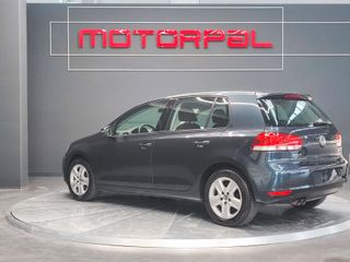 Volkswagen Golf 2.0 TDI 140cv DPF Sport