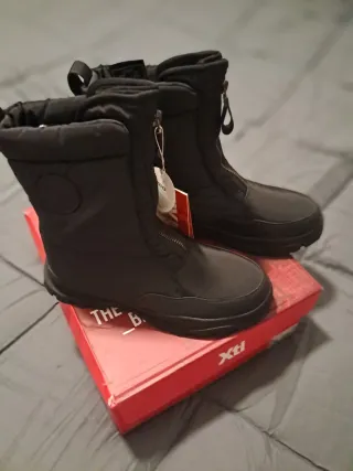 Botas Xti Negras Nuevas