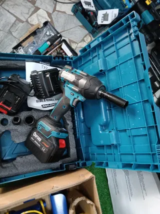 Pistola avvitatore doppia batteria 88V