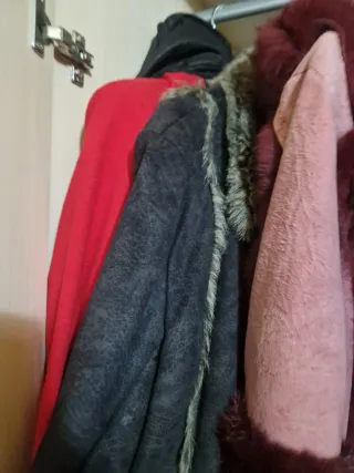 Cappotti di vari colori e stili