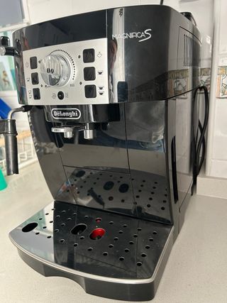Cafetera DeLonghi Magnifica S Automática