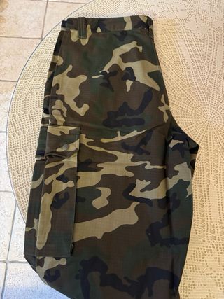 Uniforme Camuflaje Boscoso Talla 4L Nuevo