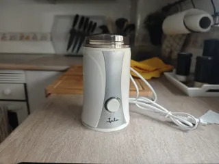 Molinillo de café Jata blanco