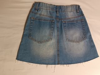 Falda vaquera con raya lateral