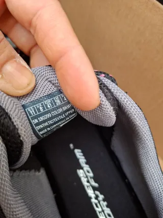 Zapatillas Skechers Trail Mujer Negro Rosa