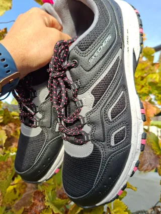 Zapatillas Skechers Trail Mujer Negro Rosa