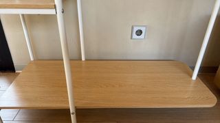 Estantería abierta perchero madera y metal