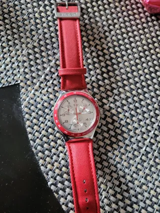 Swatch Irony Cronógrafo Rojo