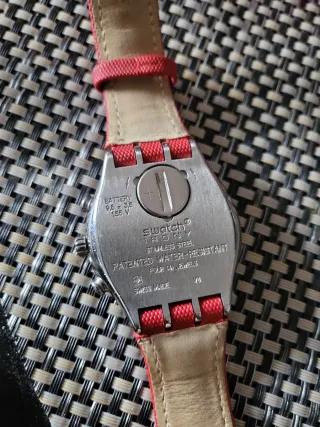 Swatch Irony Cronógrafo Rojo