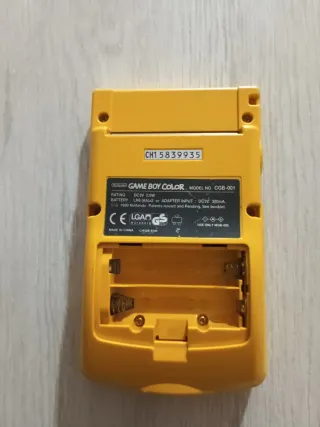 Consola Game Boy Color Amarilla