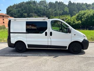 Opel Vivaro 2005